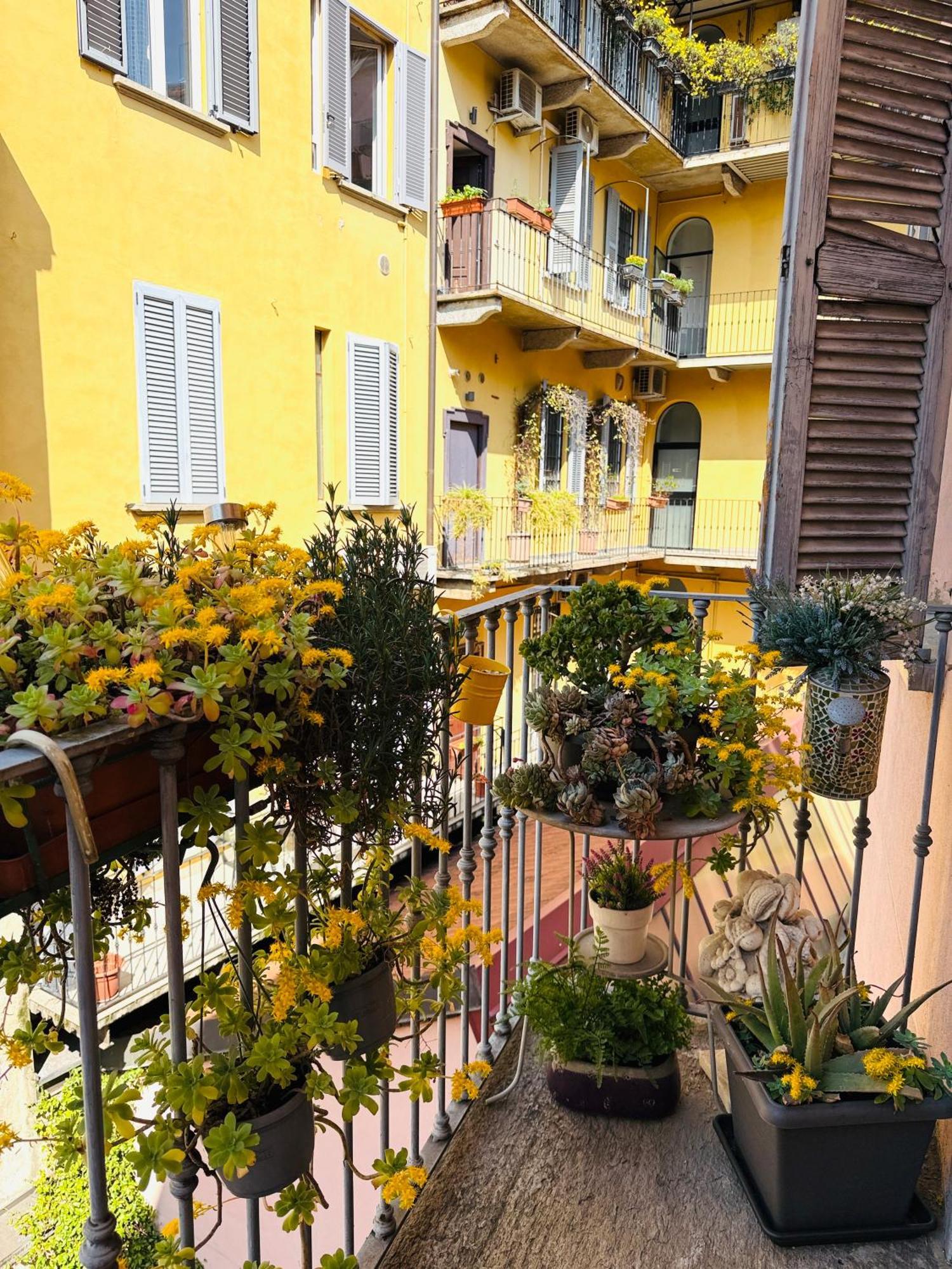 Comecasa Da Chiaretta Milano Exteriör bild